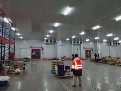 2300平的冷凍庫設計工程，包含所選擇的制冷設備多少錢